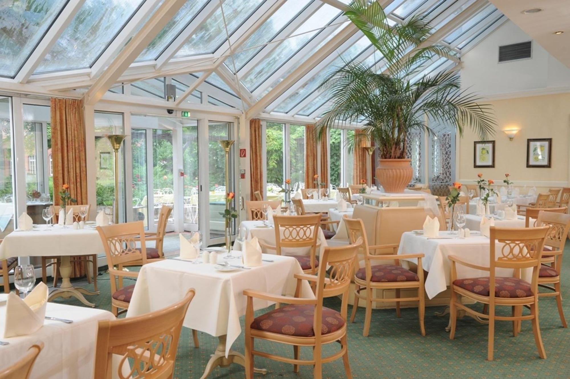Hotel Am Schlosspark Gotha Buitenkant foto