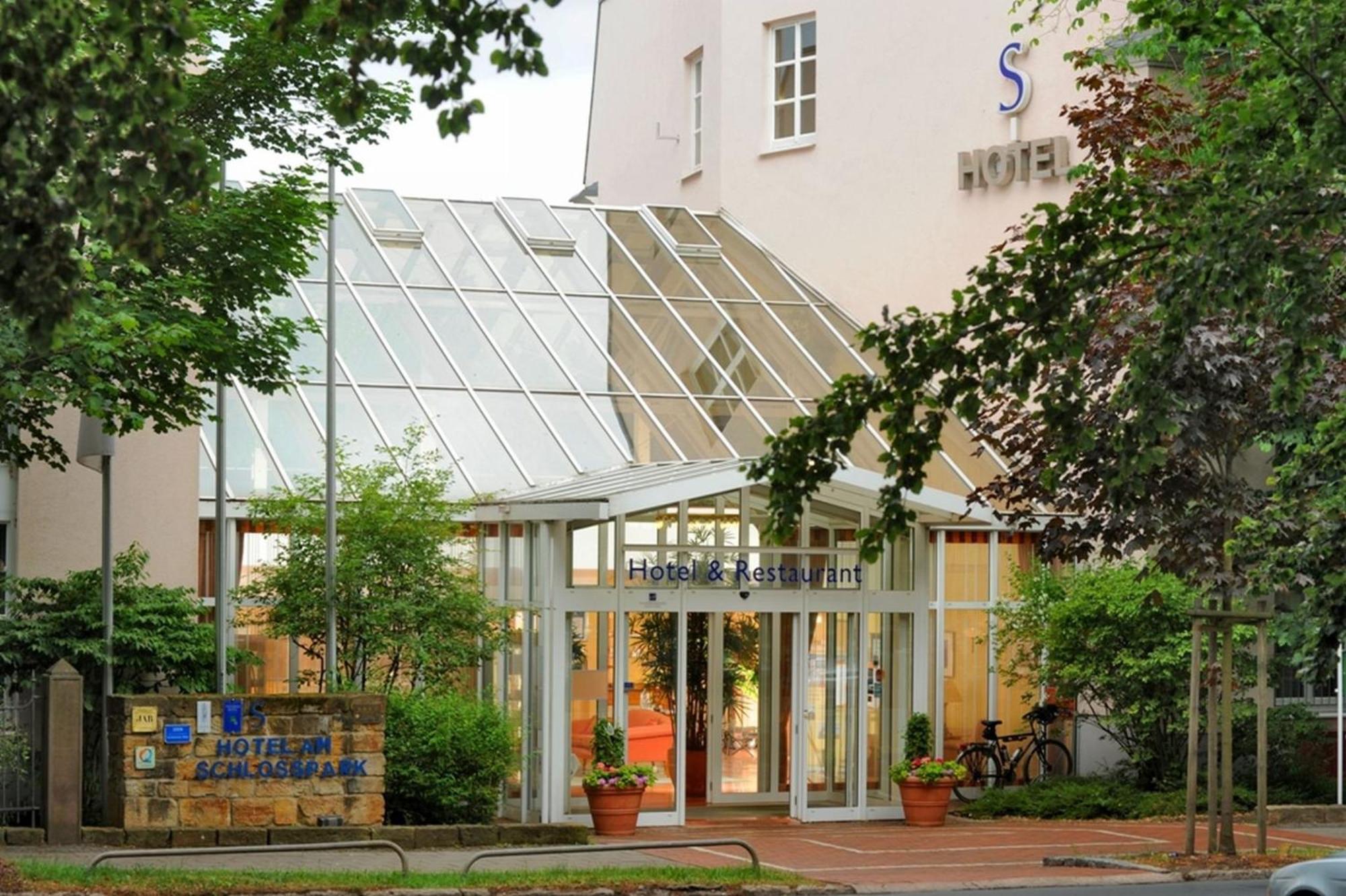 Hotel Am Schlosspark Gotha Buitenkant foto