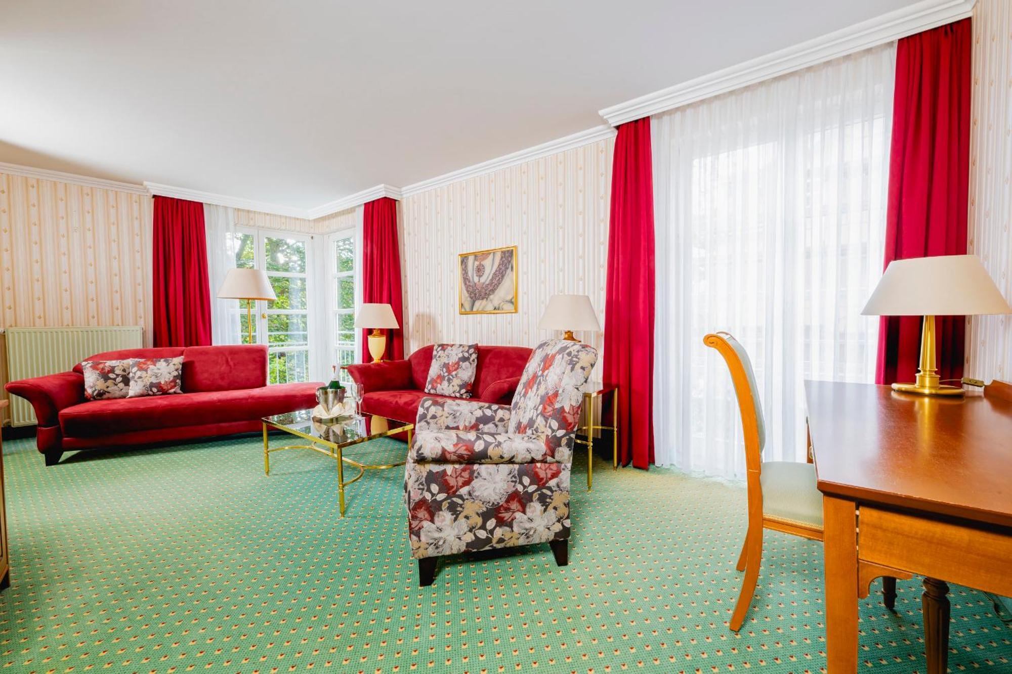 Hotel Am Schlosspark Gotha Buitenkant foto