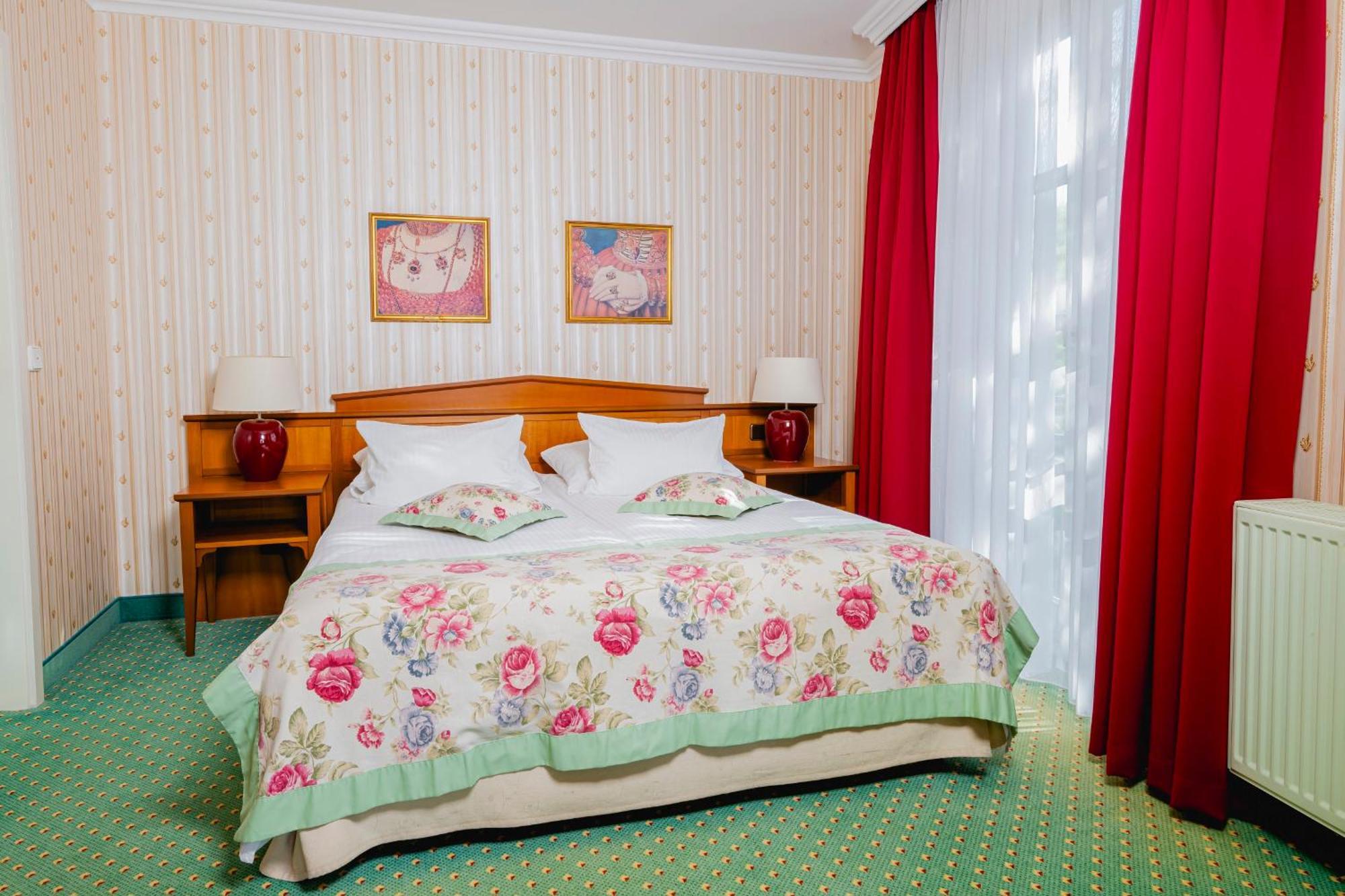 Hotel Am Schlosspark Gotha Buitenkant foto