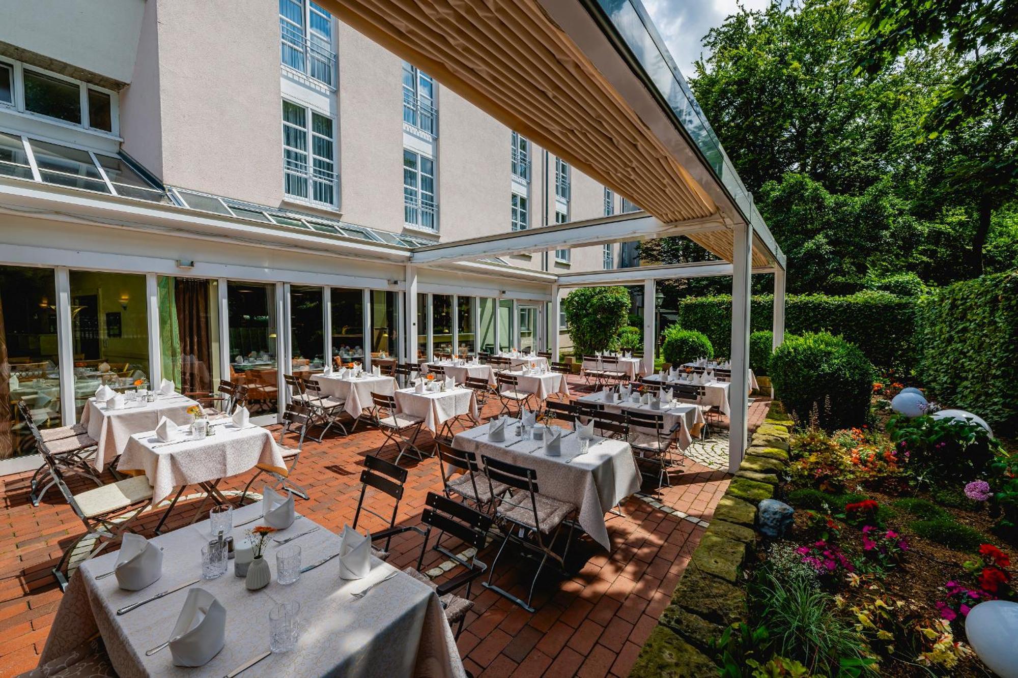 Hotel Am Schlosspark Gotha Buitenkant foto